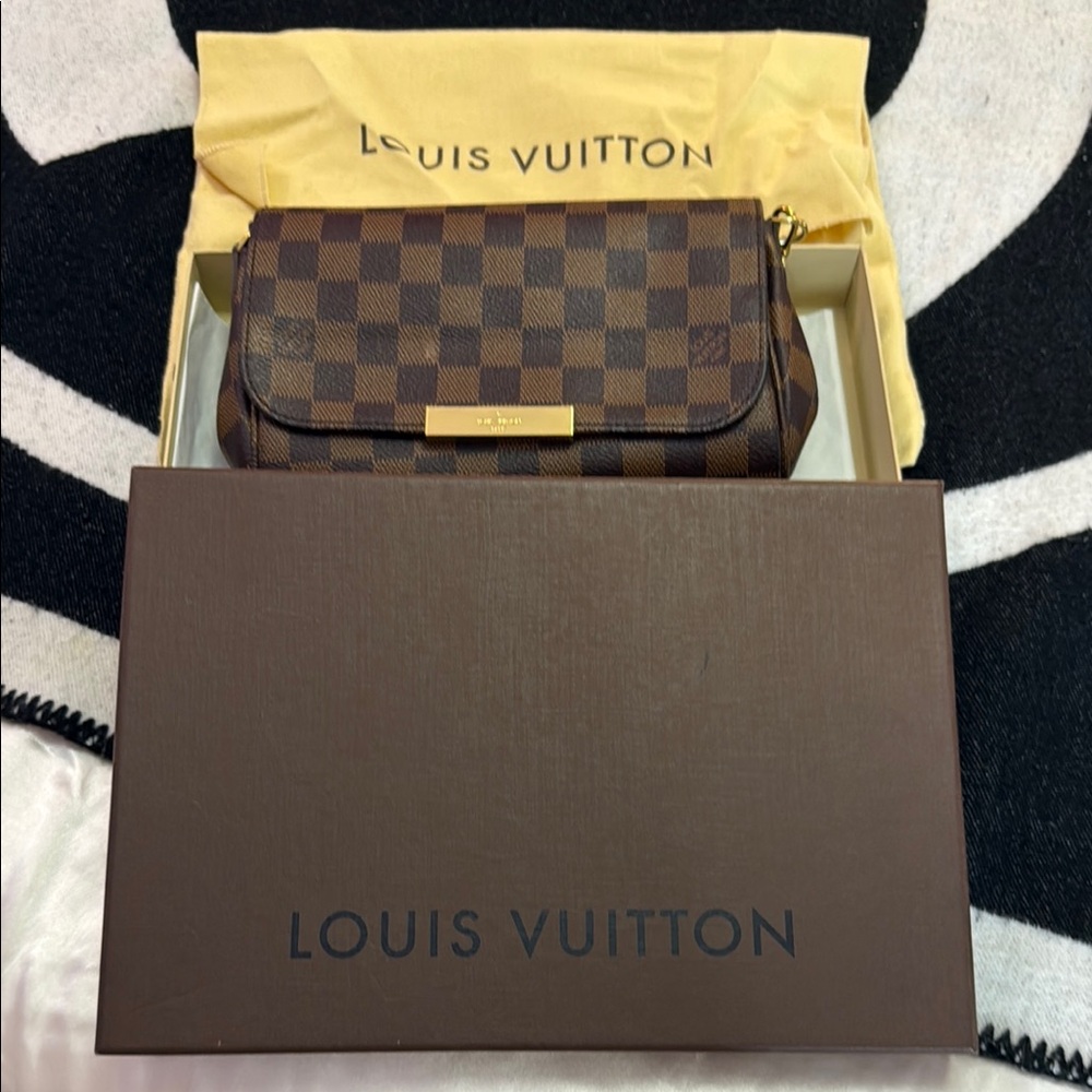 Louis Vuitton Brown Checkered Clutch